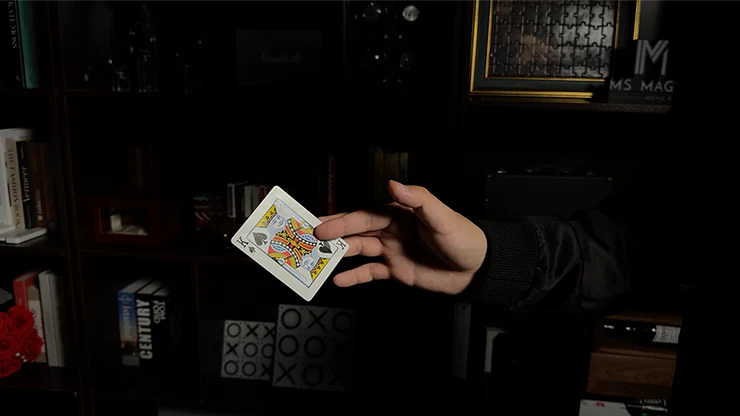 Ball on Card (Red) by Bond Lee & MS Magic - Image 3