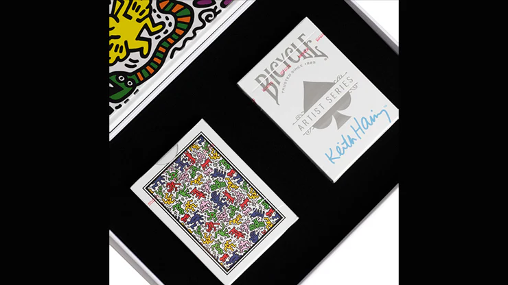 Bicycle Keith Haring (Box Set Red and Blue) Playing Cars by US Playing Cards - Image 4