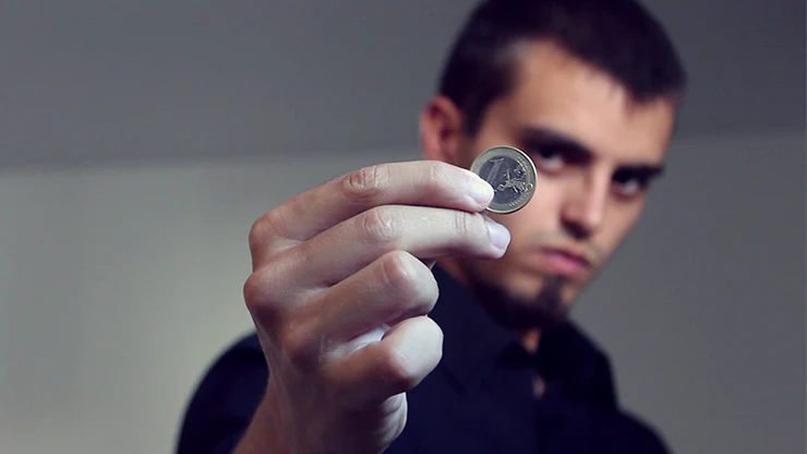 Capicua by Thinking Paradox - Video Download - Image 2