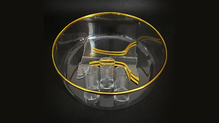 Compact Vase Light GOLD by Victor Voitko - Trick - Image 2