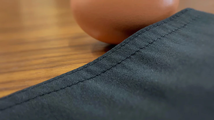 EGG BAG BLACK by Bacon Magic - Trick - Image 2