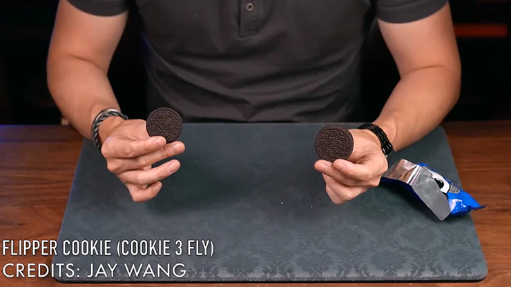 Flipper Cookie (Gimmick and Online Instructions) by Taiwan Ben - Trick - Image 6