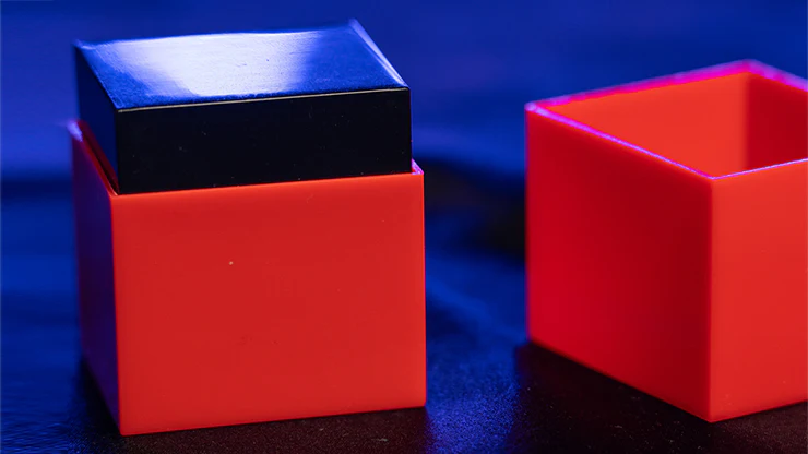 IN AND OUT BOXES by Apprentice Magic - Trick - Image 2