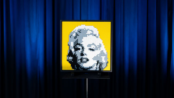 LEGO FRAME by Gustavo Sereno and Gee Magic - Trick - Image 2