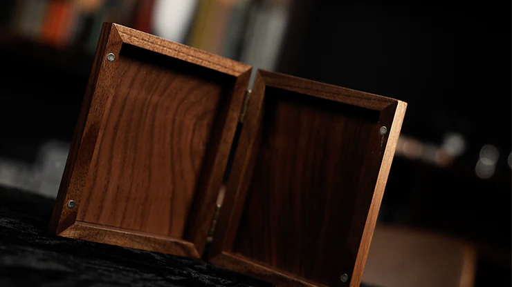 Mirage Box by Stephen Chan & Bond Lee - Image 5