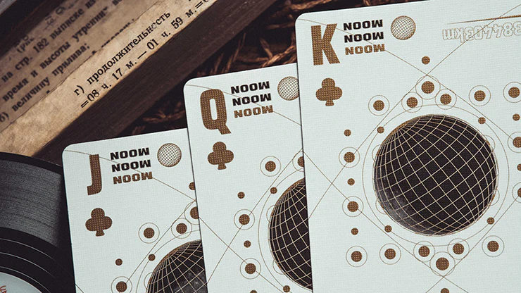 Moon (White) Playing Cards - Image 4