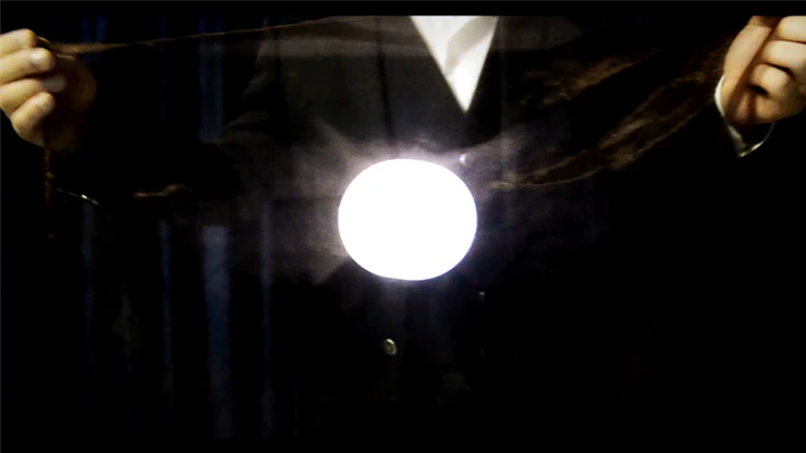 NEW FLYING SPHERE (With Remote) by Sorcier Magic - Trick - Image 3