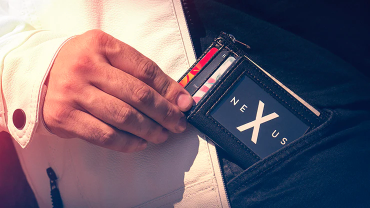 Nexus Wallet (Gimmick & Online Instructions) by Javier Fuenmayor - Trick - Image 4