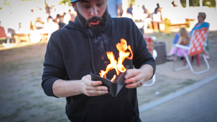 The Aficionado Fire Wallet by Murphy's Magic - Image 4