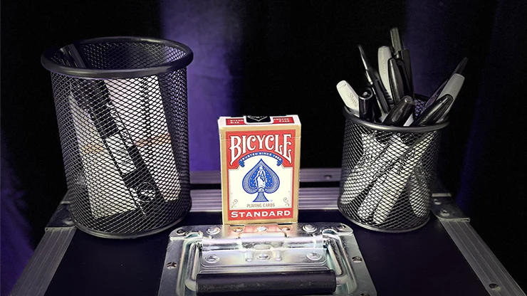 THE BASKET STAGE (Gimmicks and Online Instructions) by Gonzalo Albiñana & Adrian Vega - Trick - Image 2