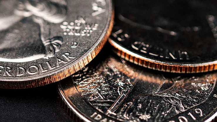 Triad Coins (Quarter) by Joshua Jay and Vanishing Inc. - Image 4